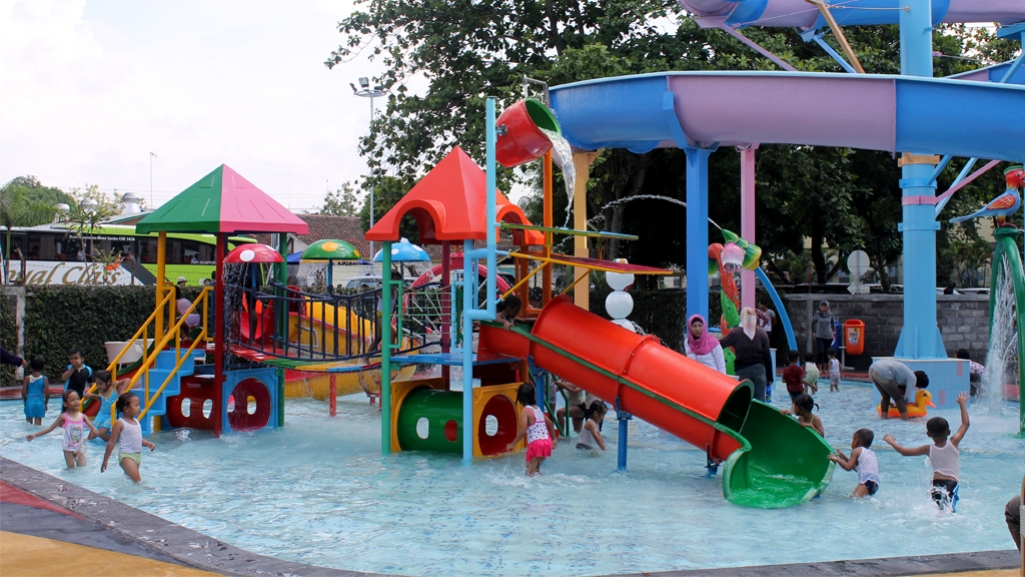 img-aquasplash-kidsfun